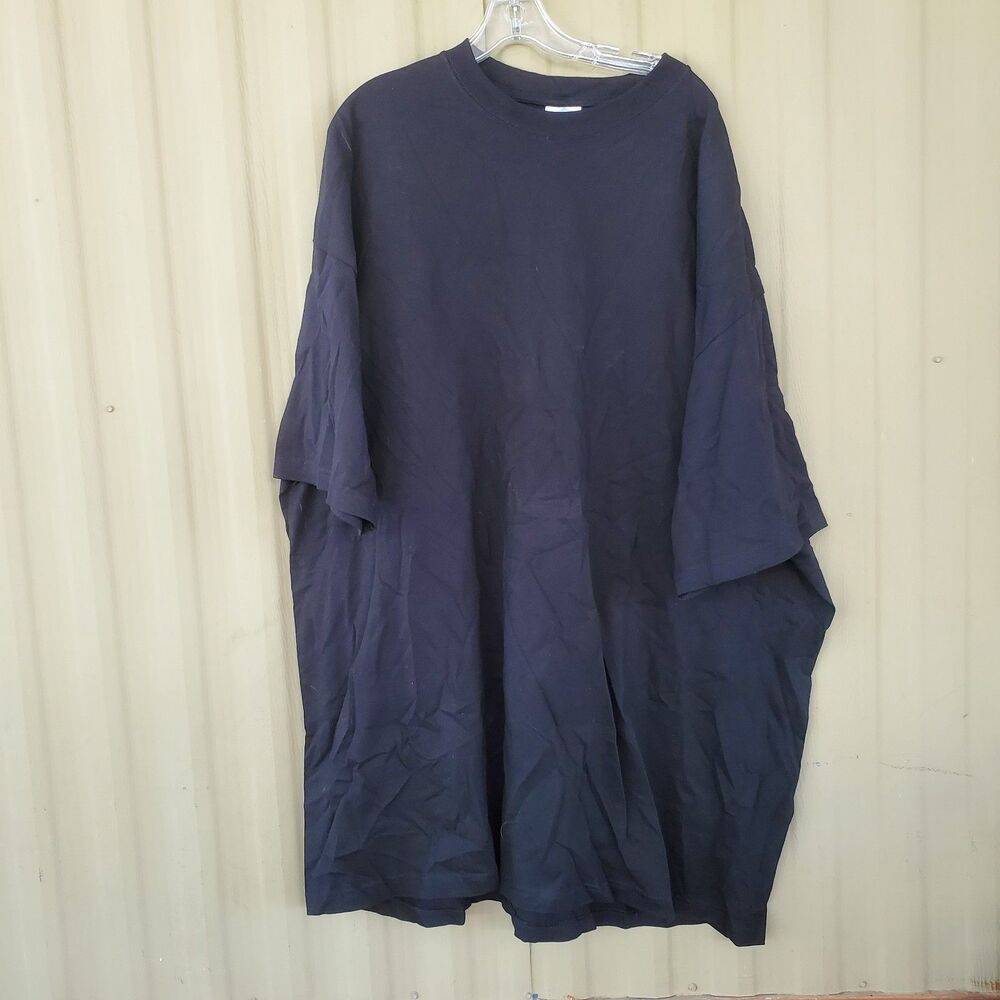 Shaka Wear Black Tshirt Size 5XL